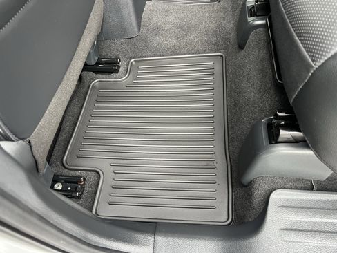 Used 2020 Nissan Rogue SL AWD/4WD image 19