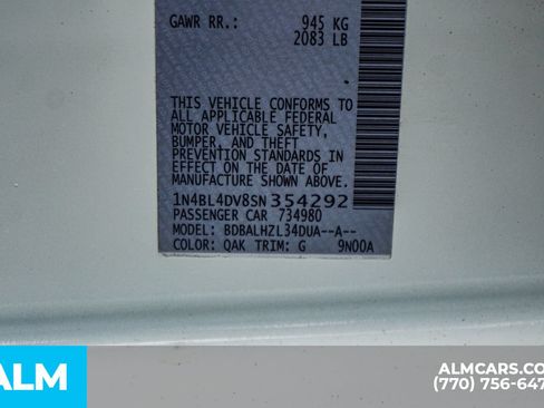 Used 2025 Nissan Altima 2.5 SV FWD image 62