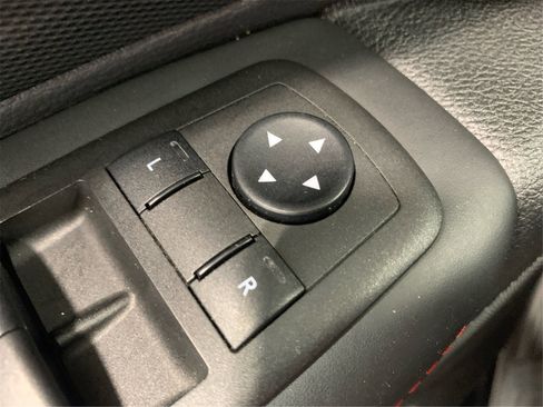 Used 2024 Dodge Durango GT image 32