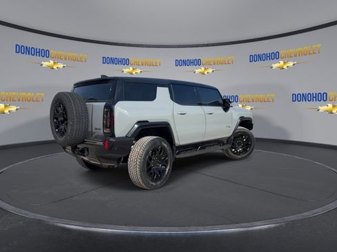 Used 2025 GMC Hummer EV 2X AWD/4WD image 11