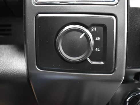 Used 2016 Ford F150 XLT w/ Equipment Group 302A Luxury AWD/4WD image 35