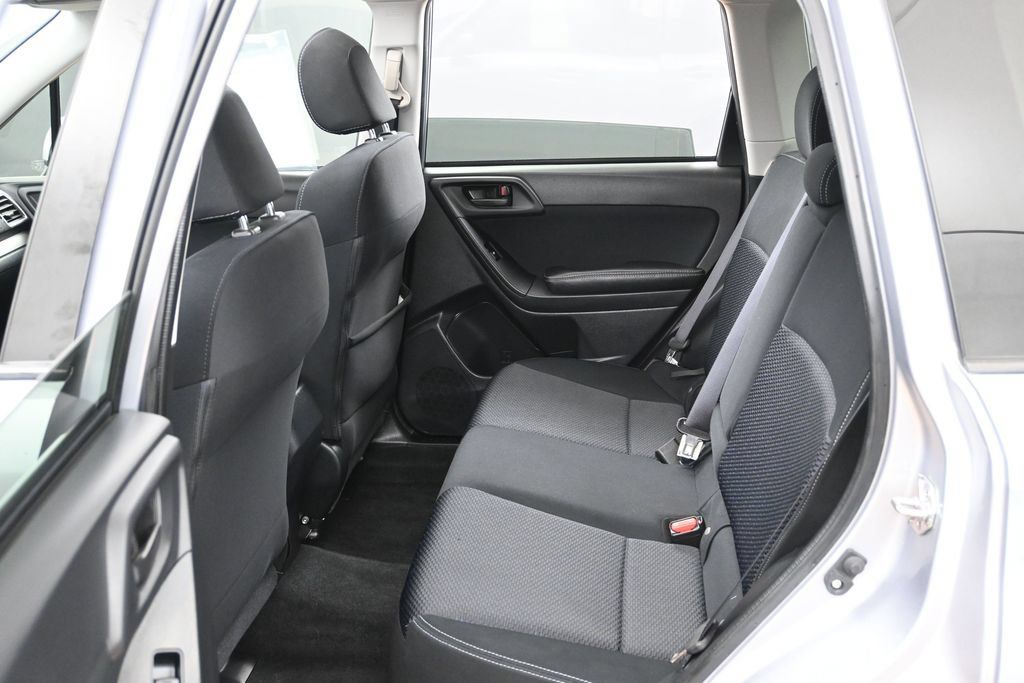 Used 2016 Subaru Forester 2.5i Premium AWD/4WD image 24