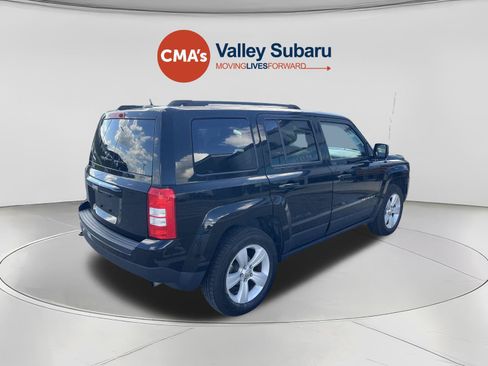 Used 2017 Jeep Patriot Sport w/ Power Value Group AWD/4WD image 5