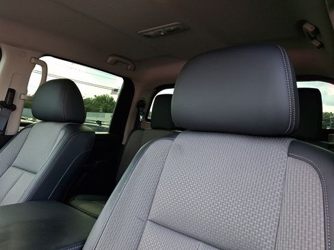 Used 2018 Nissan Titan S w/ S Utility Package AWD/4WD image 14