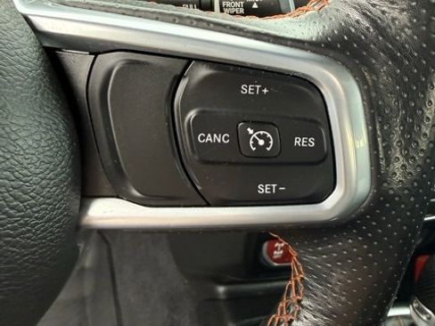 Used 2021 Jeep Gladiator Mojave image 17