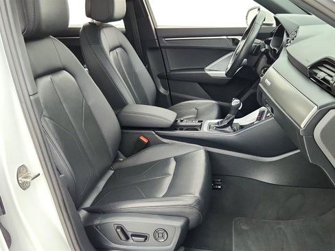 Used 2025 Audi Q3 2.0T Premium AWD/4WD image 35
