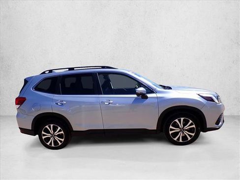 Certified 2023 Subaru Forester Limited AWD/4WD image 5