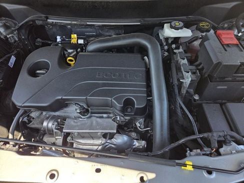 Used 2025 Chevrolet Equinox LT FWD image 26