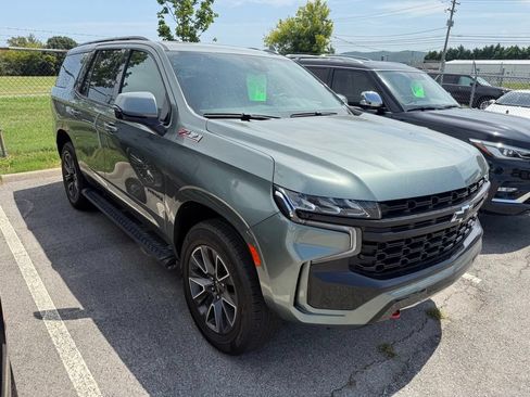 Used 2023 Chevrolet Tahoe Z71 w/ Luxury Package AWD/4WD image 1