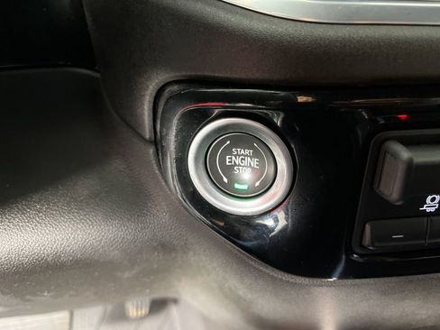 Certified 2022 Chevrolet Silverado 1500 High Country image 32