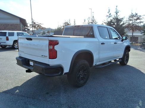 Certified 2024 Chevrolet Silverado 1500 ZR2 w/ Technology Package image 5
