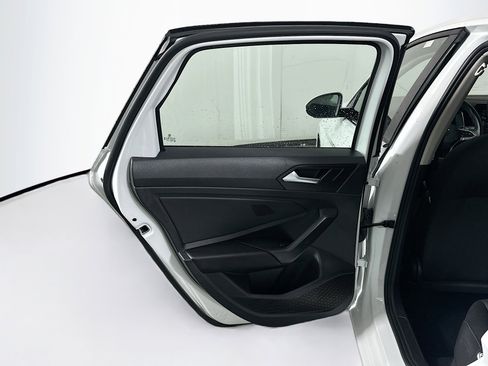 Used 2025 Volkswagen Jetta S image 26