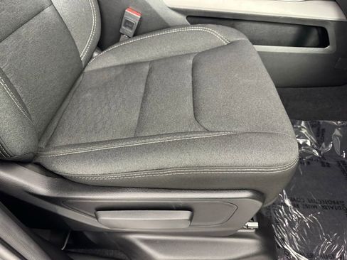 Used 2025 RAM 1500 Big Horn AWD/4WD image 37