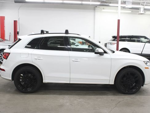 Used 2018 Audi SQ5 Premium Plus w/ Navigation Package image 7