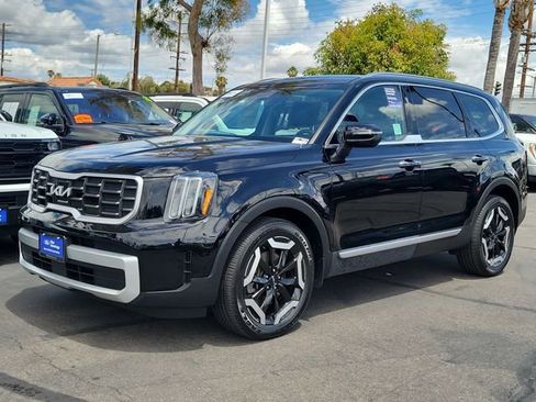 Used 2024 Kia Telluride S w/ S Sunroof Package FWD image 30