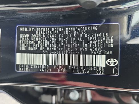 Used 2025 Toyota Corolla LE FWD image 33