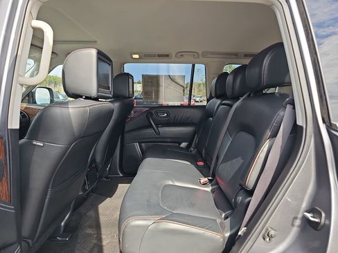 Used 2019 Nissan Armada Platinum w/ Interior Lighting Package image 19