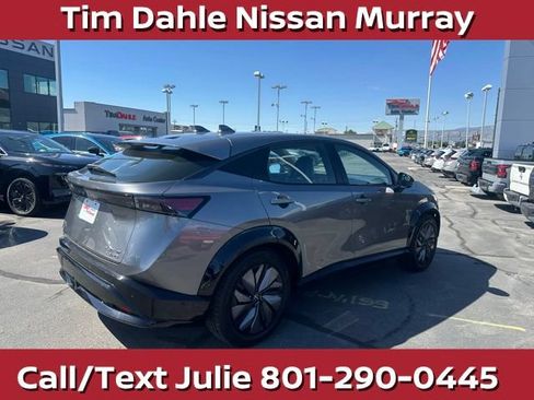 Used 2024 Nissan Ariya AWD image 12