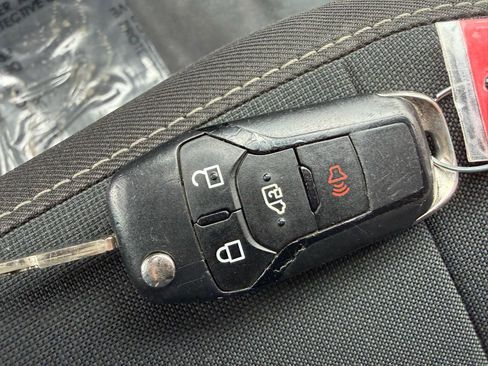 Used 2020 Ford Transit 250 Low Roof image 25