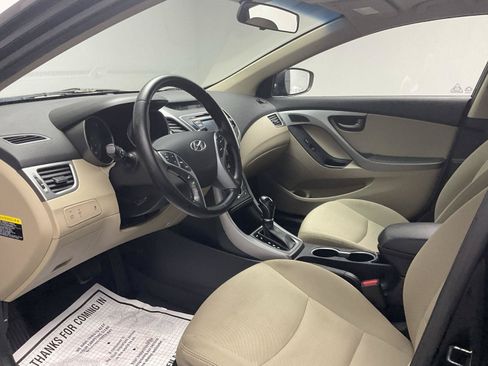 Used 2016 Hyundai Elantra Value Edition FWD image 11