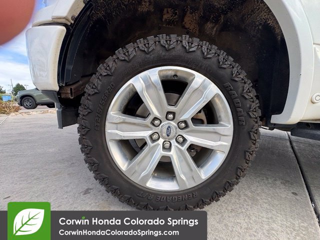 Used 2018 Ford F150 Platinum w/ Technology Package AWD/4WD image 34