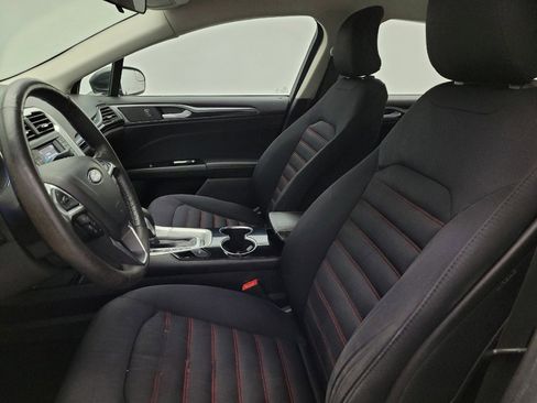 Used 2015 Ford Fusion SE w/ Equipment Group 201A image 17