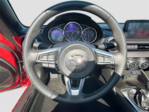 Used 2021 MAZDA MX-5 Miata Grand Touring image 35