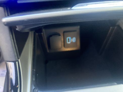 Used 2023 Ford Explorer ST w/ Equipment Group 401A AWD/4WD image 32