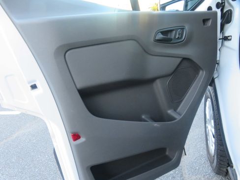 Used 2024 Ford Transit 350 XLT image 13