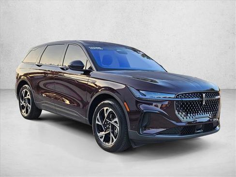 Used 2024 Lincoln Nautilus Premier w/ Jet Appearance Package image 3