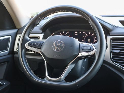 Used 2022 Volkswagen Atlas SE image 15