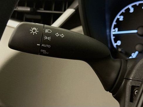 Certified 2025 Toyota Corolla LE image 14