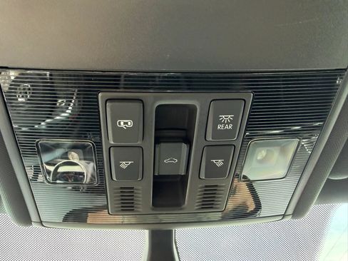 Used 2017 Volkswagen GTI Autobahn FWD image 30