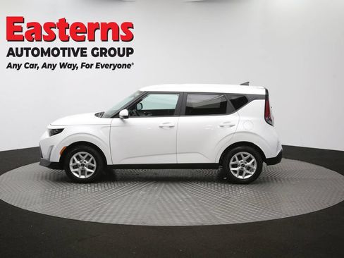 Used 2024 Kia Soul LX w/ Option Group 015 FWD image 59