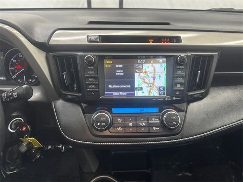 Used 2017 Toyota RAV4 XLE image 29