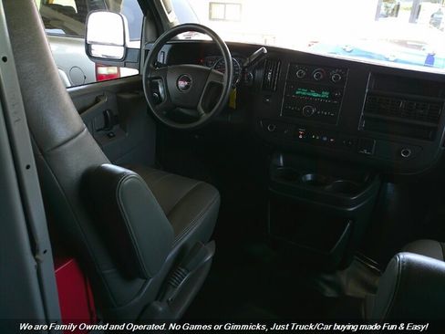 Used 2019 GMC Savana 2500 Extended w/ Driver Convenience Package image 29
