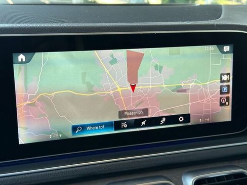 Used 2020 Mercedes-Benz GLS 450 4MATIC image 26