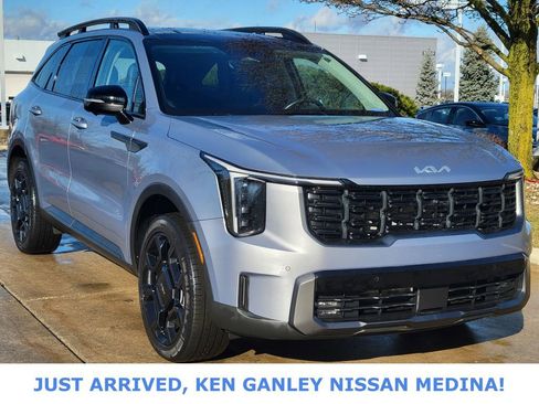 Used 2024 Kia Sorento SX image 1