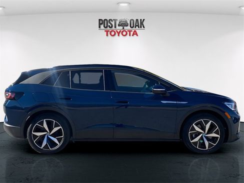 Used 2023 Volkswagen ID.4 Pro S image 8