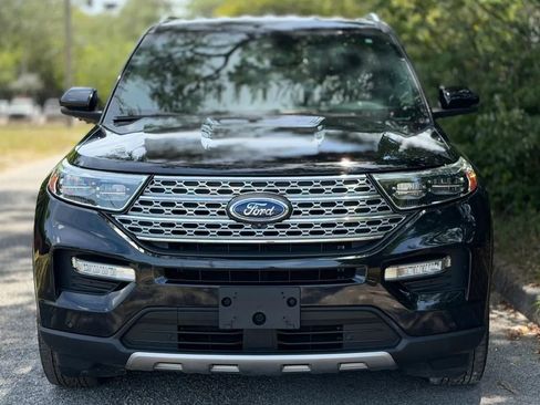 Used 2020 Ford Explorer Limited AWD/4WD image 3