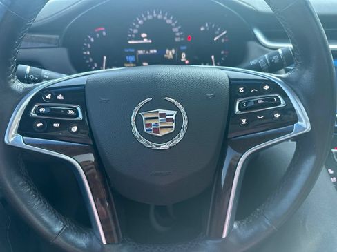 Used 2013 Cadillac XTS Luxury FWD image 12