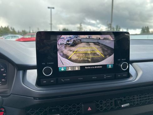 Used 2025 Honda Accord SE image 38