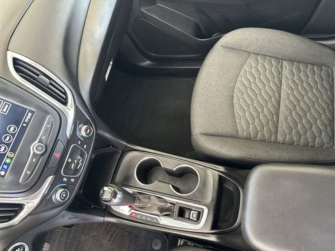 Used 2020 Chevrolet Equinox LT image 24