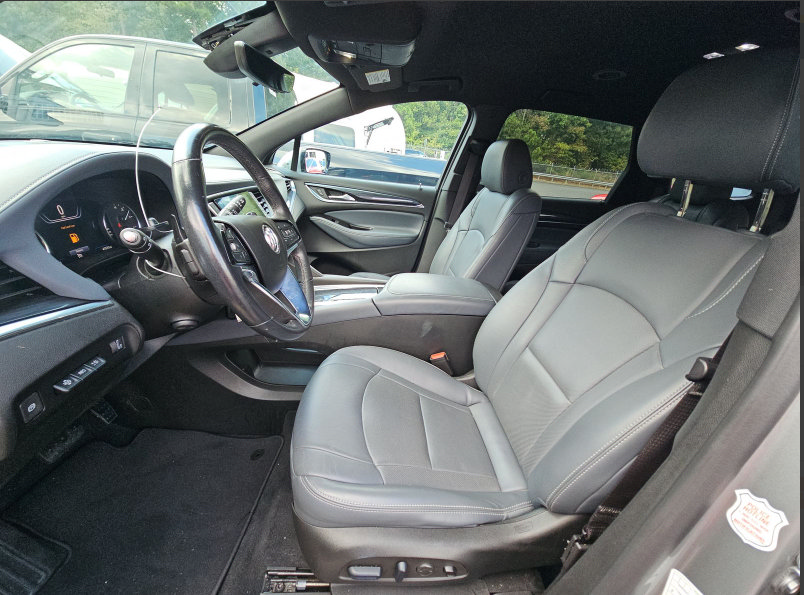 Used 2024 Buick Enclave Premium AWD/4WD image 5