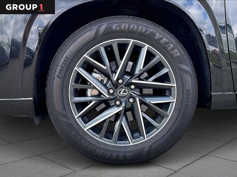 Used 2025 Lexus TX 350 AWD image 8