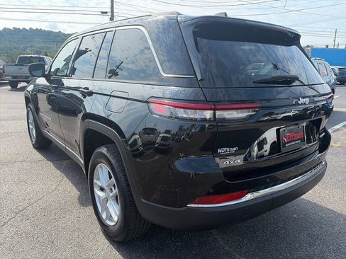 Used 2025 Jeep Grand Cherokee Laredo X w/ Luxury Tech Group I AWD/4WD image 5