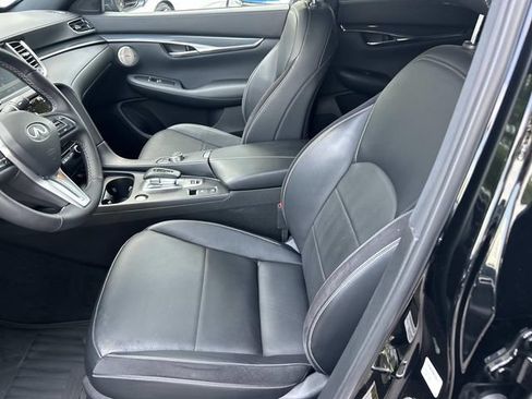Used 2025 INFINITI QX50 Sport AWD/4WD image 16