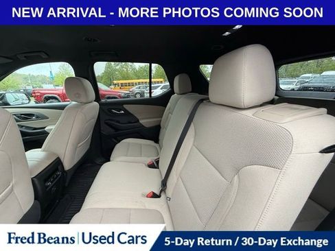 Used 2023 Chevrolet Traverse LS w/ Safety Package AWD/4WD image 11