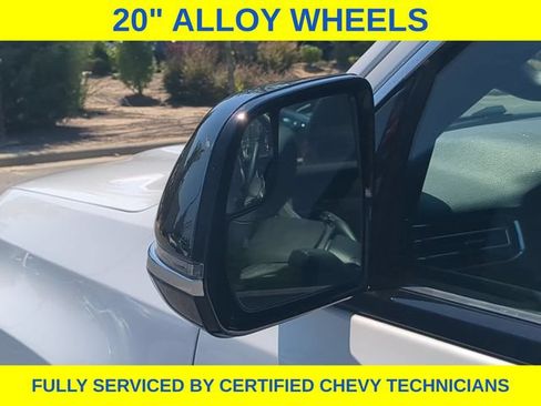 Used 2024 Jeep Wagoneer Series II w/ Flexible Seating Group AWD/4WD image 19