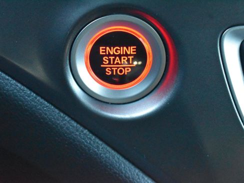 Used 2023 Honda Passport EX-L image 9